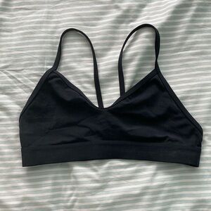 Jolyn Mara swim bikini top black size small